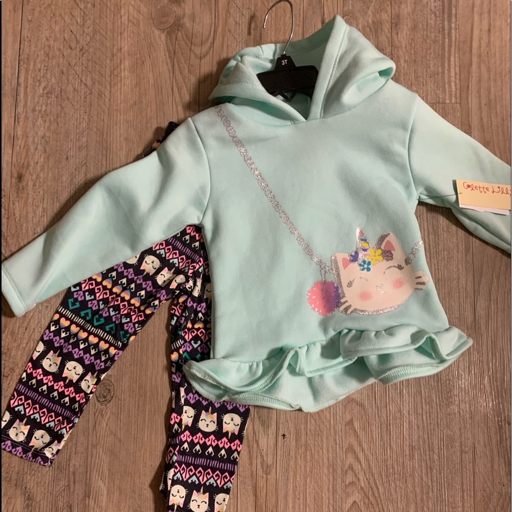 🌸 Cute little Girls 2 piece outfit 🌸